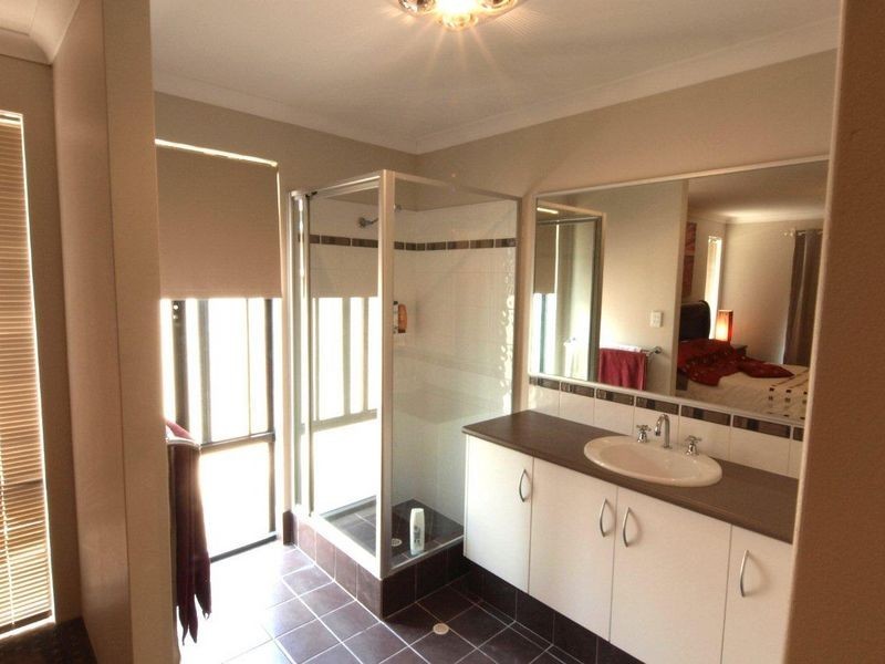 4 Black Wattle Way, Broadwater WA 6280