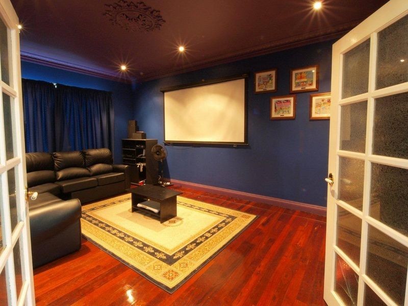 2 Lindsay Drive, Busselton WA 6280