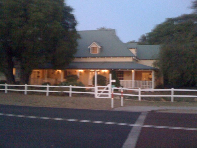 2 Lindsay Drive, Busselton WA 6280