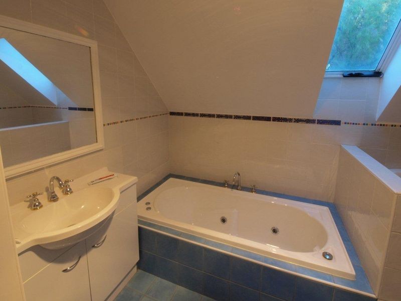 2 Lindsay Drive, Busselton WA 6280