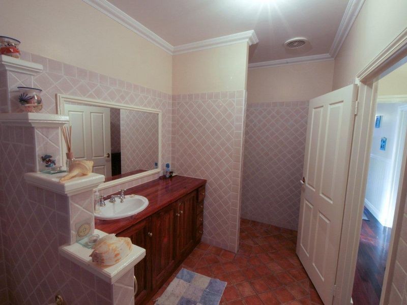 2 Lindsay Drive, Busselton WA 6280