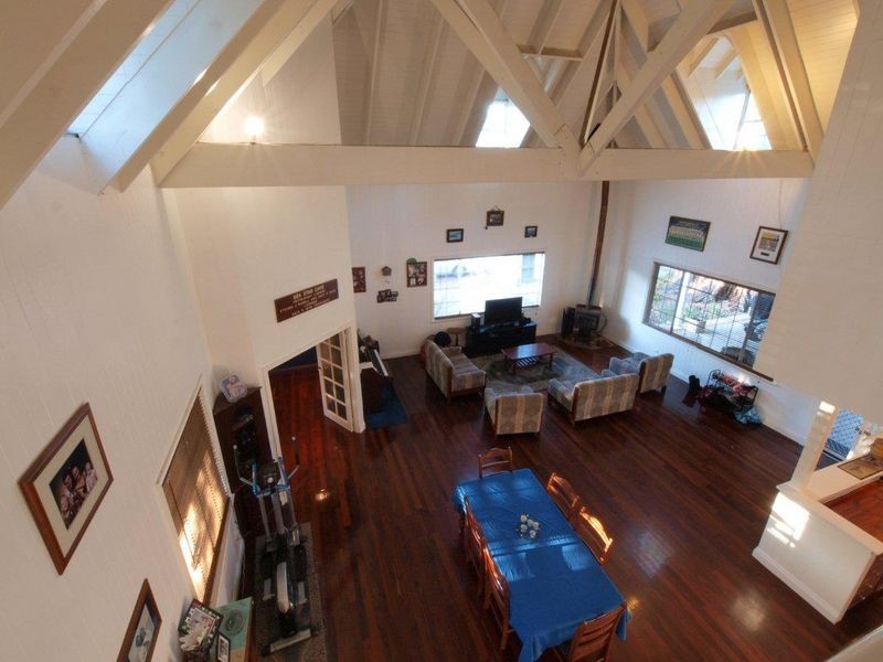 2 Lindsay Drive, Busselton WA 6280