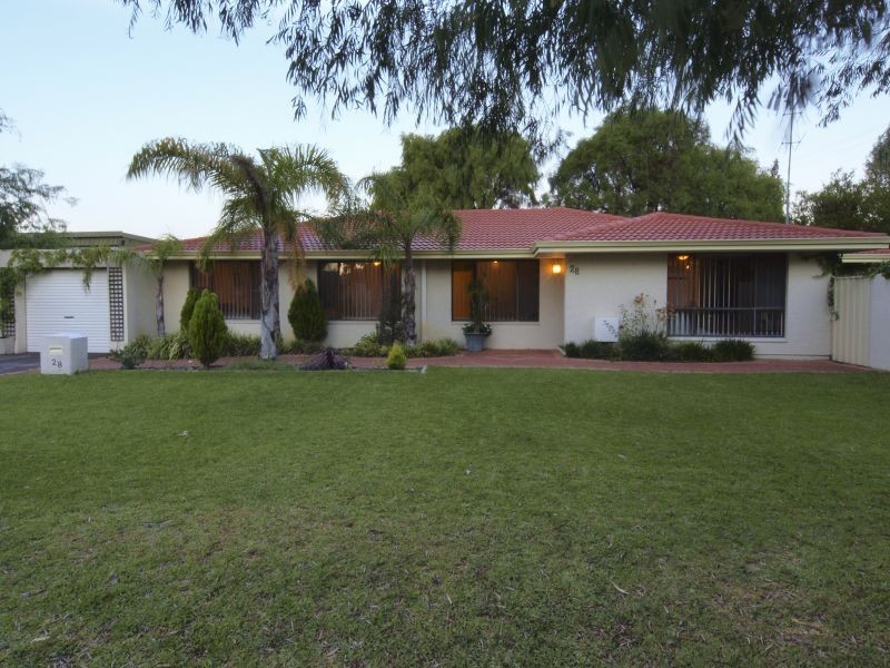 28 Armstrong Road, Broadwater WA 6280