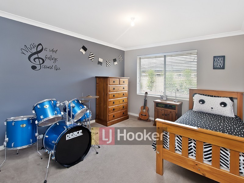 22 Marseilles Drive, Yalyalup WA 6280