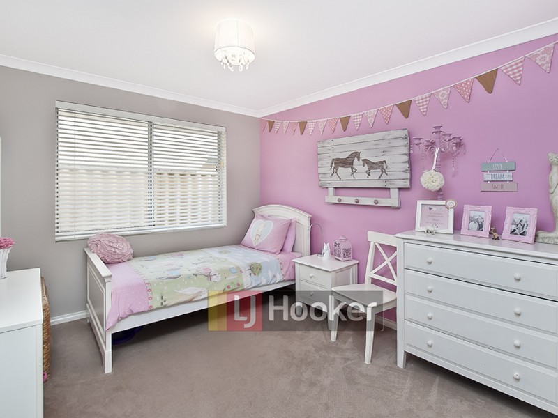 22 Marseilles Drive, Yalyalup WA 6280