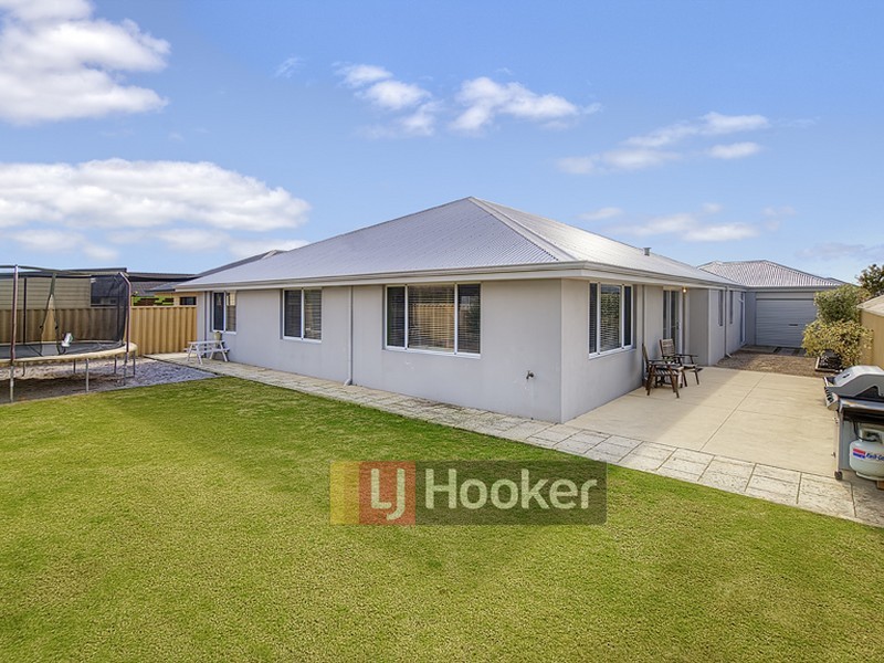 22 Marseilles Drive, Yalyalup WA 6280