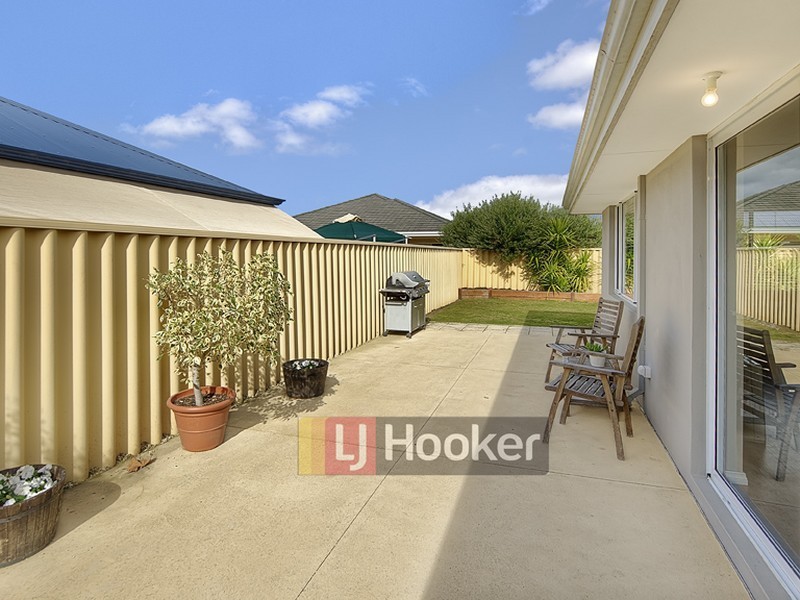 22 Marseilles Drive, Yalyalup WA 6280