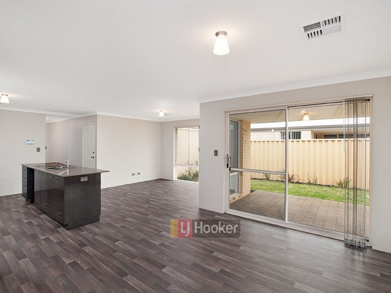 8 Antibes Way, Yalyalup WA 6280