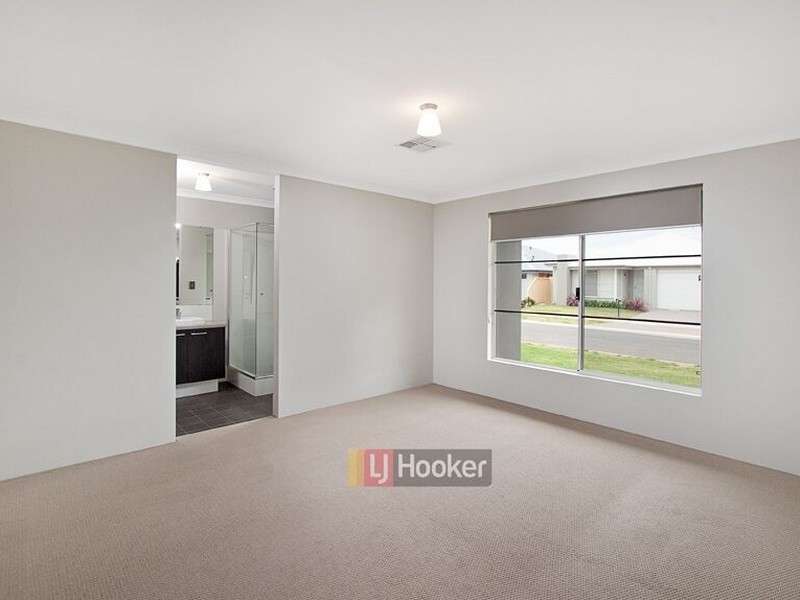 8 Antibes Way, Yalyalup WA 6280