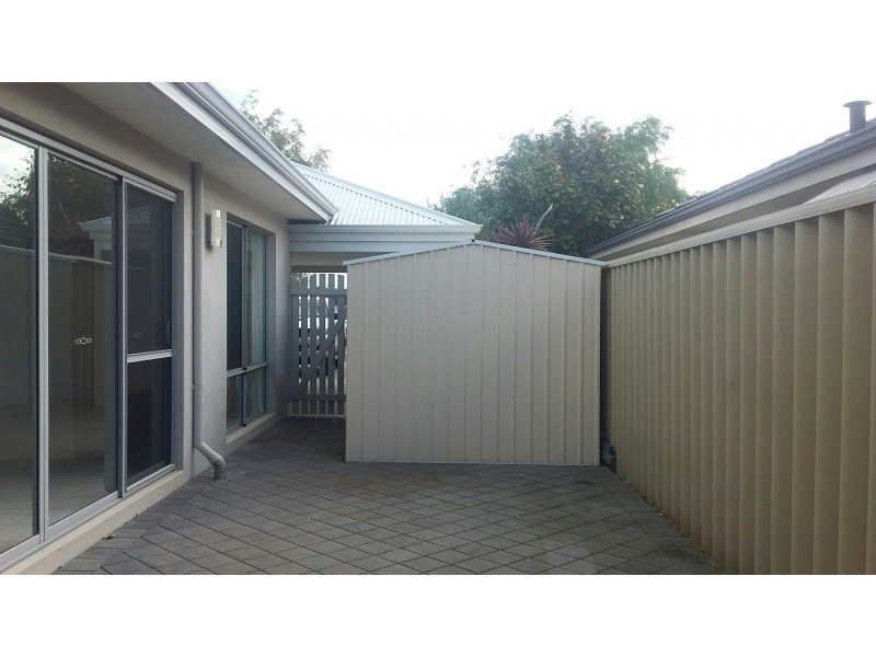 49 Marsupial Bend, Broadwater WA 6280