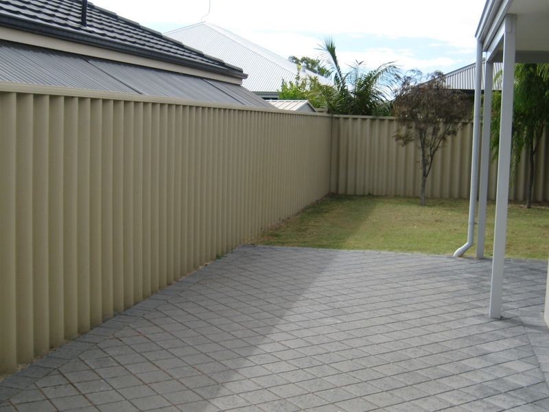 49 Marsupial Bend, Broadwater WA 6280