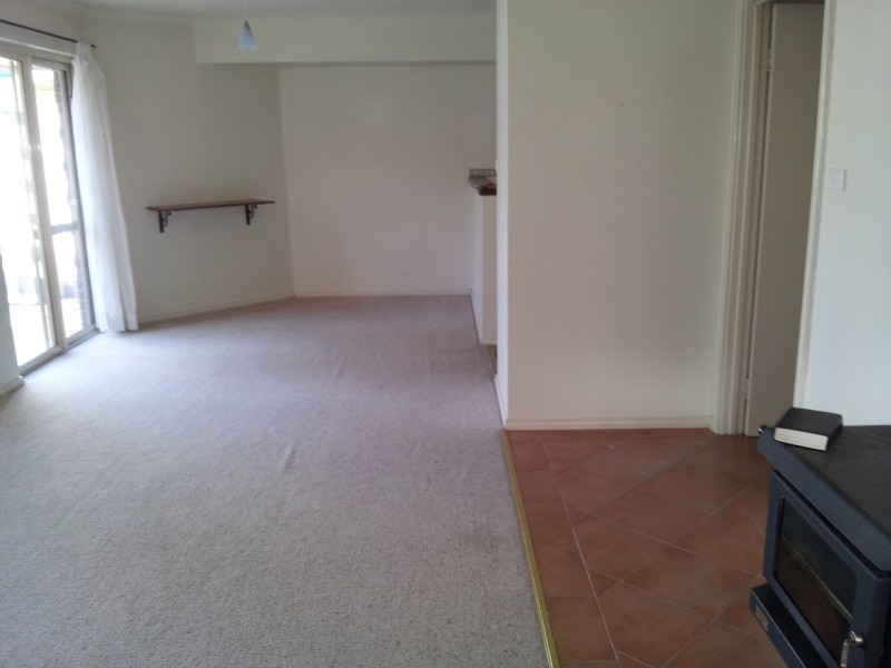 8b Harrier Cove, Geographe WA 6280