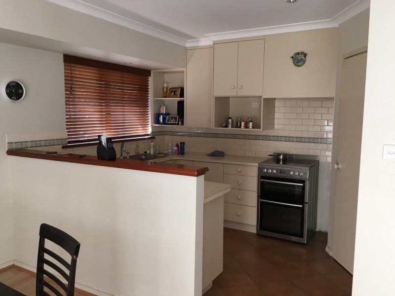 8b Harrier Cove, Geographe WA 6280