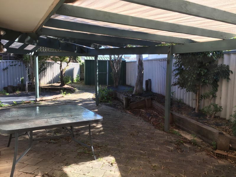 8b Harrier Cove, Geographe WA 6280