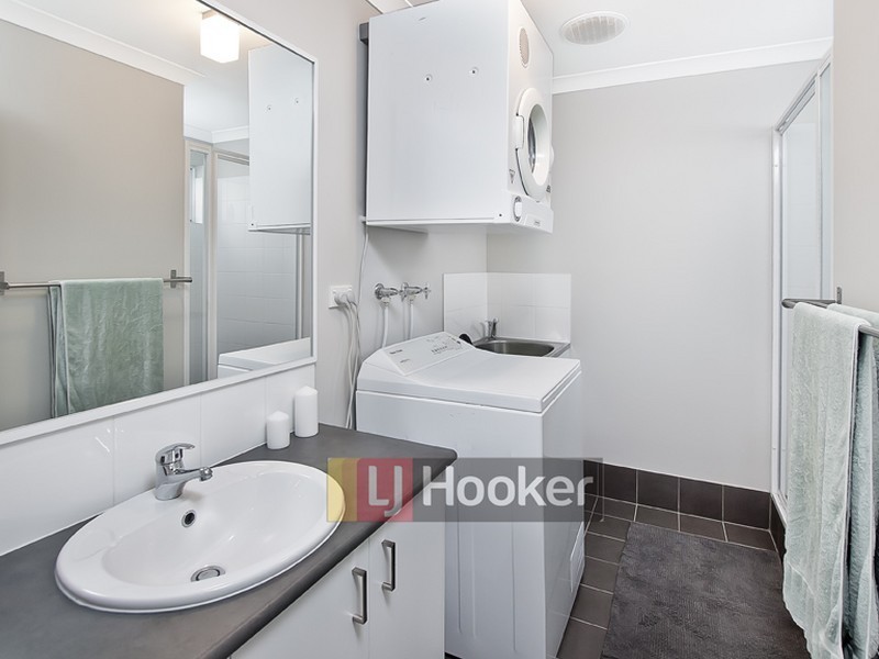 12 Castellar Pass, Yalyalup WA 6280
