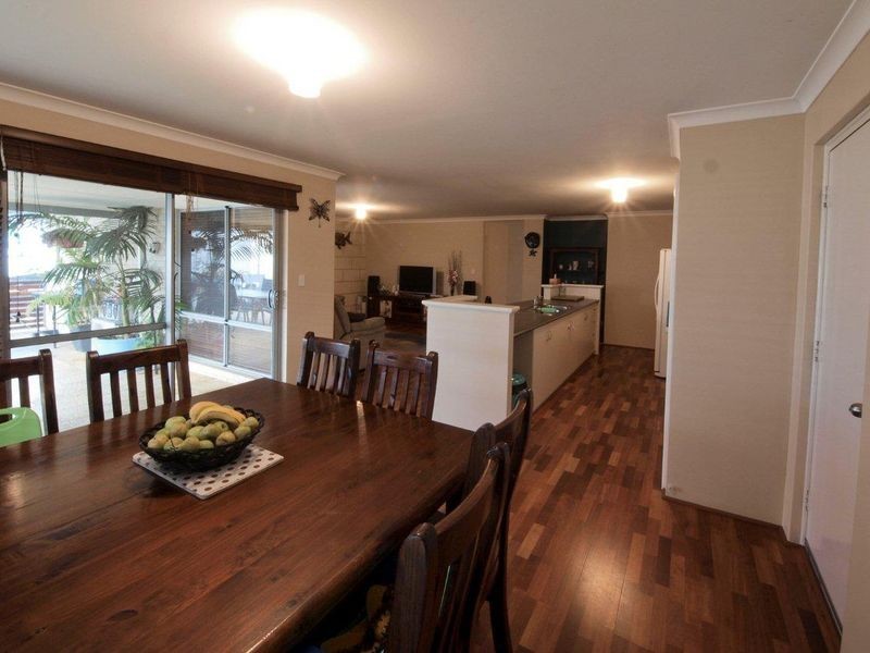 2 Edith Agnes Circle, West Busselton WA 6280