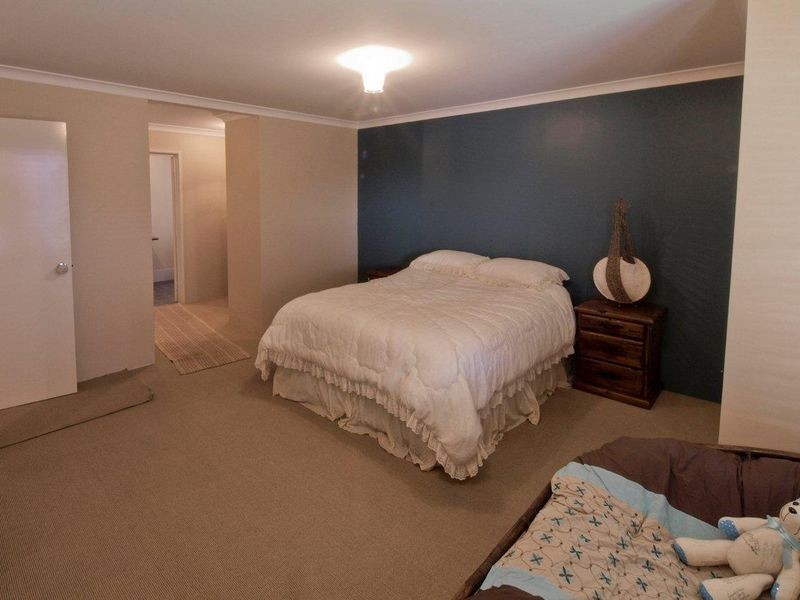 2 Edith Agnes Circle, West Busselton WA 6280
