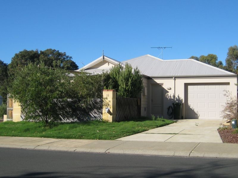 12 Martingale Drive, Dunsborough WA 6281