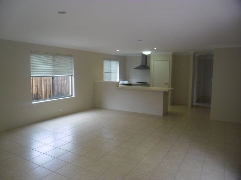 12 Martingale Drive, Dunsborough WA 6281