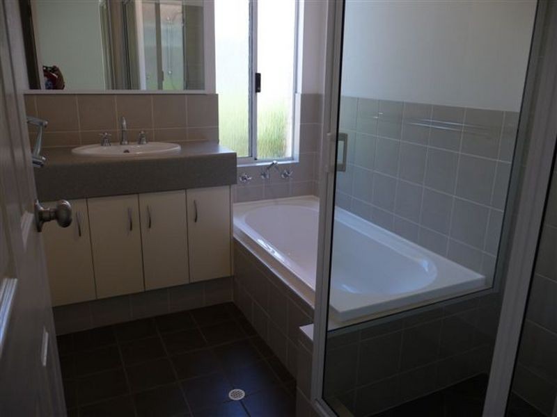 13 Bay View Street, Busselton WA 6280