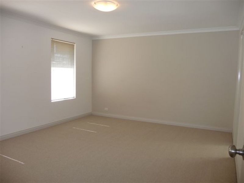 13 Bay View Street, Busselton WA 6280