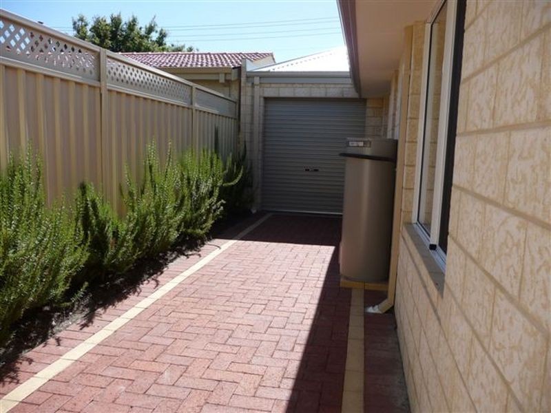 13 Bay View Street, Busselton WA 6280