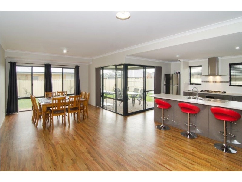 48 Switchback Parade, West Busselton WA 6280