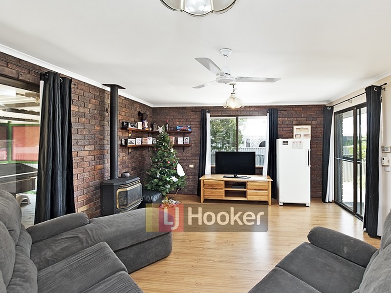 13 Forrest Road, Capel WA 6271