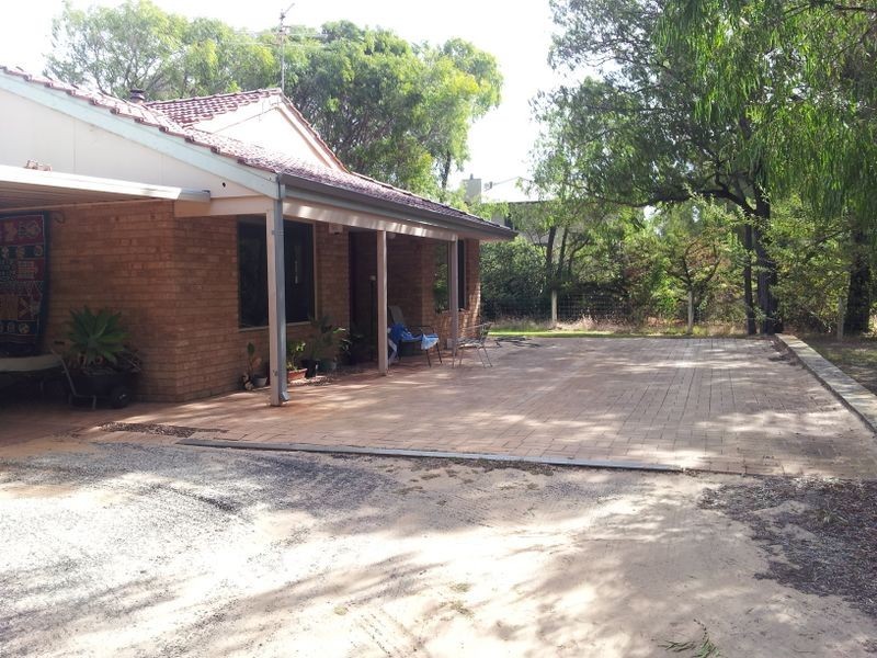 42 Siesta Park Road, Siesta Park WA 6280