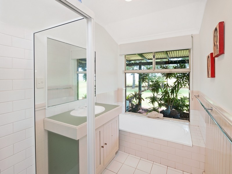 334 Forrest Beach Road, Wonnerup WA 6280