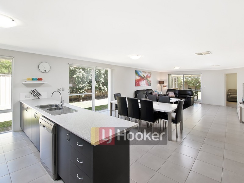 91 Broadwater Boulevard, Broadwater WA 6280