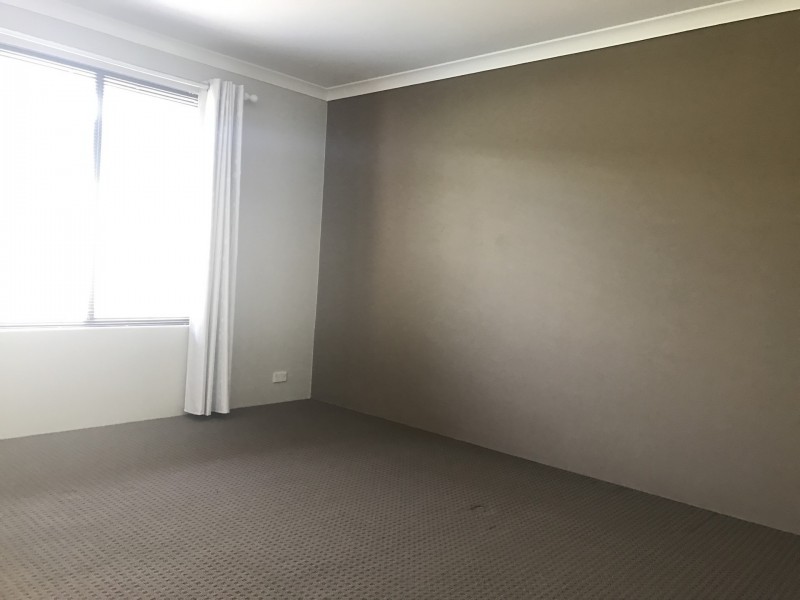 12 Seguret Parkway, Yalyalup WA 6280