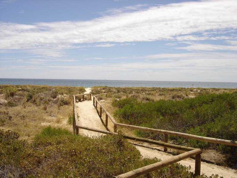 301 Marine Terrace, Geographe WA 6280