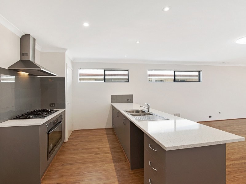 6 Oban Lane, Yalyalup WA 6280