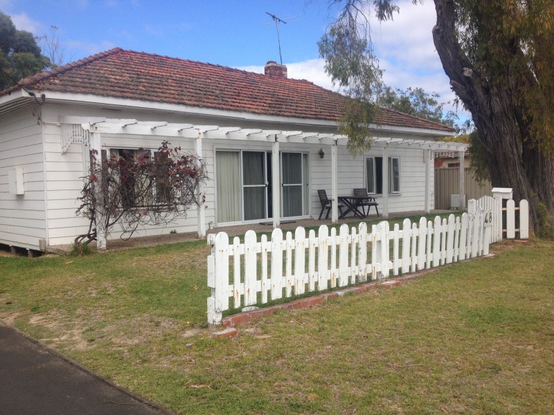 48 Thomas Street, West Busselton WA 6280