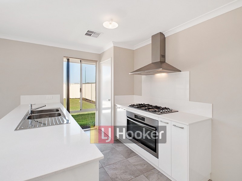 13 Alice Street, Yalyalup WA 6280