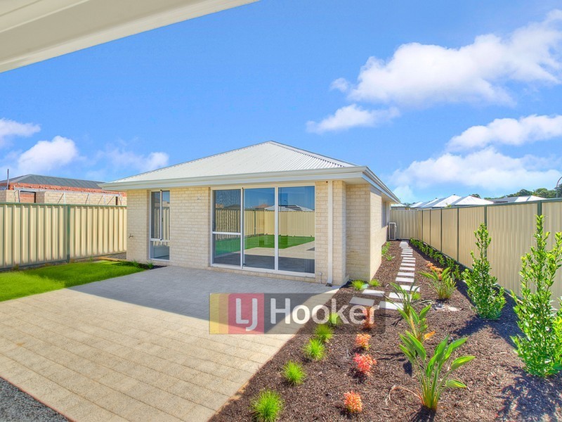 13 Alice Street, Yalyalup WA 6280