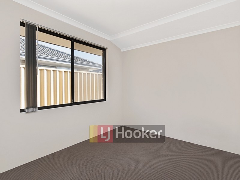 10 Castellar Pass, Yalyalup WA 6280