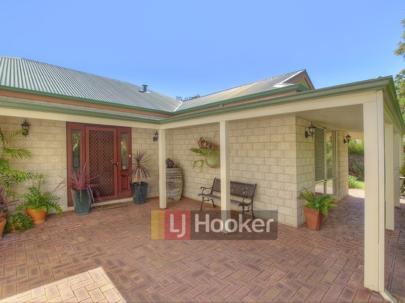 17 Blum Boulevard, Yalyalup WA 6280