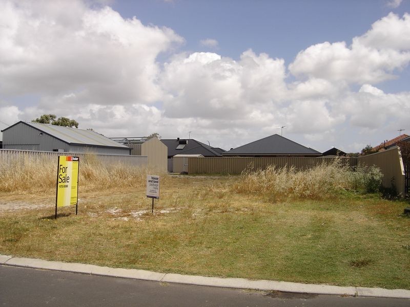 10 Black Wattle Way, Busselton WA 6280
