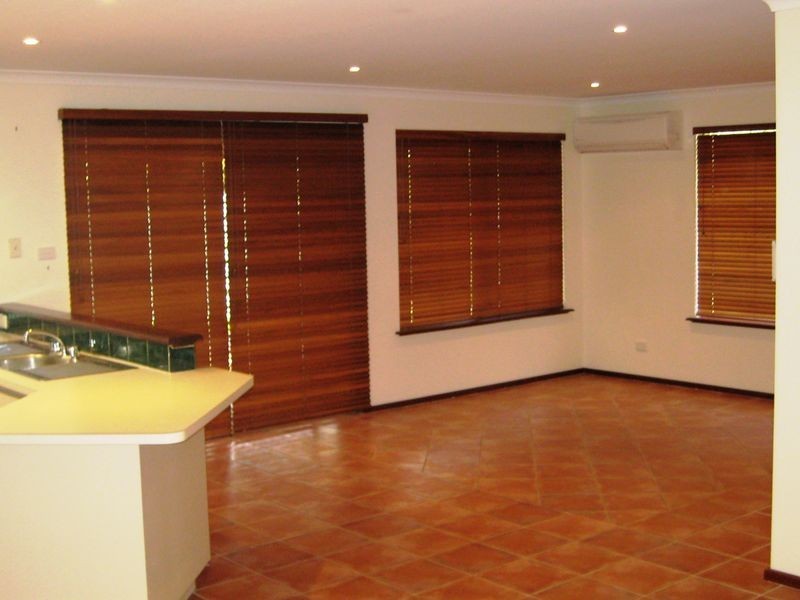 12 Pennyworth Ramble, West Busselton WA 6280