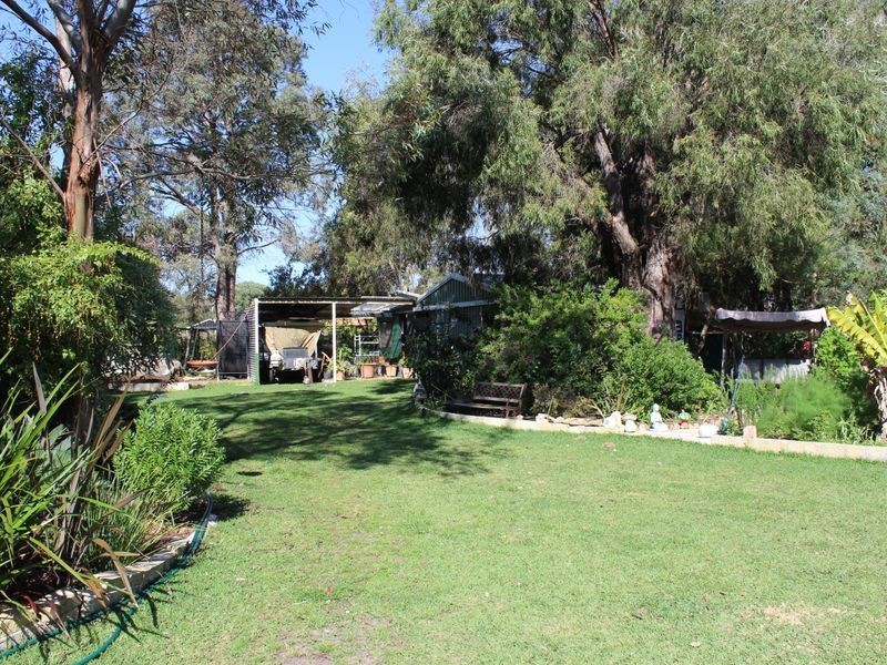 16 Hayshed Road, Abba River WA 6280