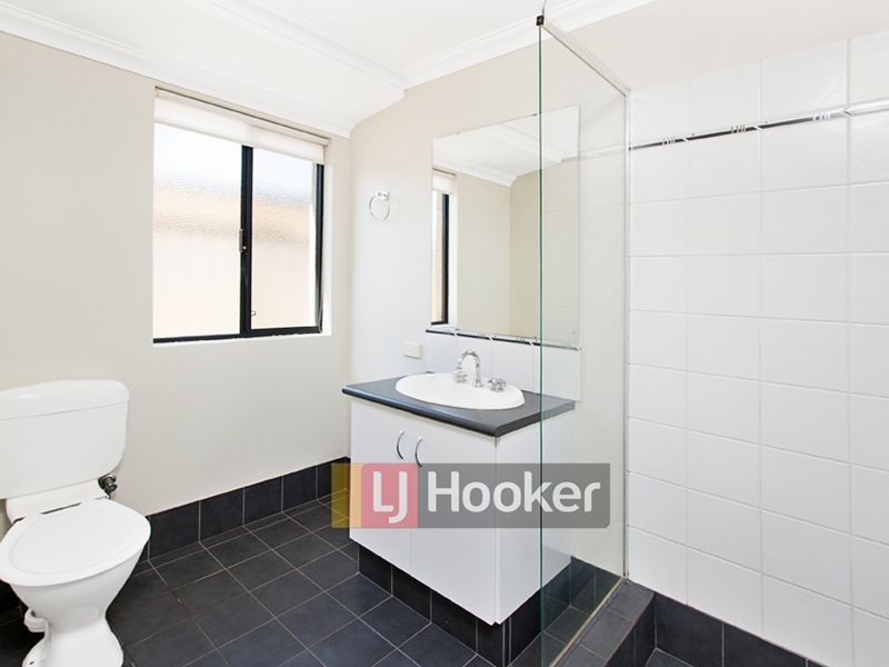 43 Honeyeater Crescent, Geographe WA 6280