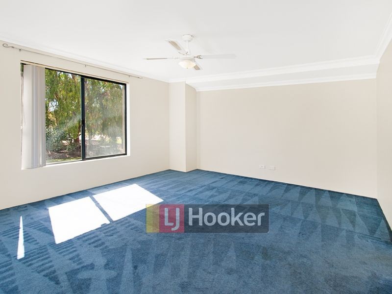43 Honeyeater Crescent, Geographe WA 6280
