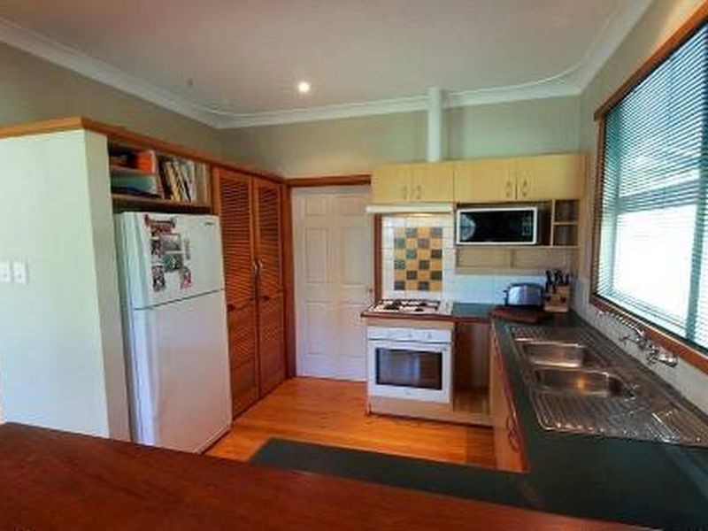 13 Dawson Avenue, Busselton WA 6280