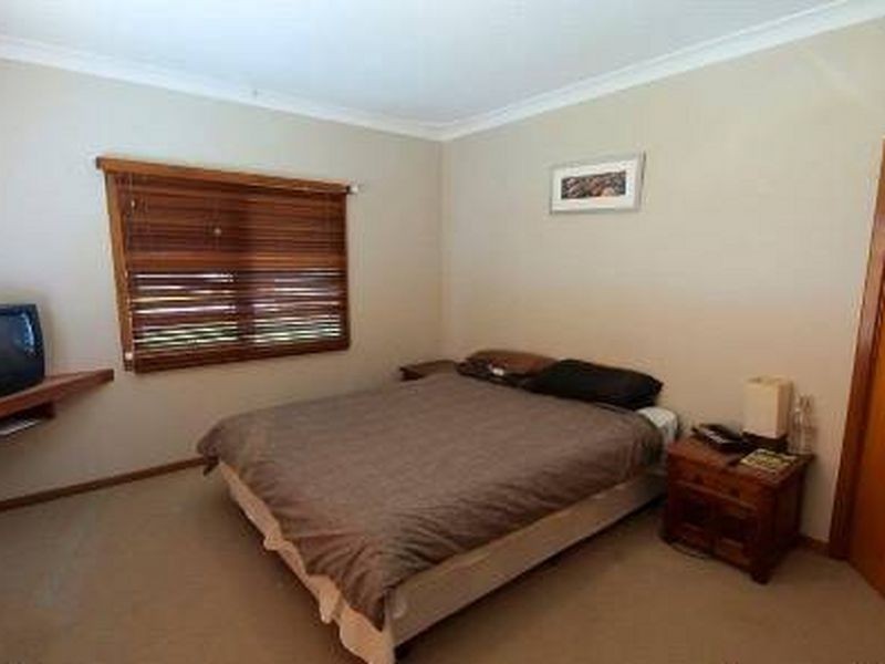 13 Dawson Avenue, Busselton WA 6280