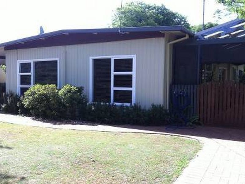 13 Dawson Avenue, Busselton WA 6280