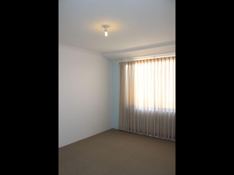 14 Gigondas Street, Yalyalup WA 6280