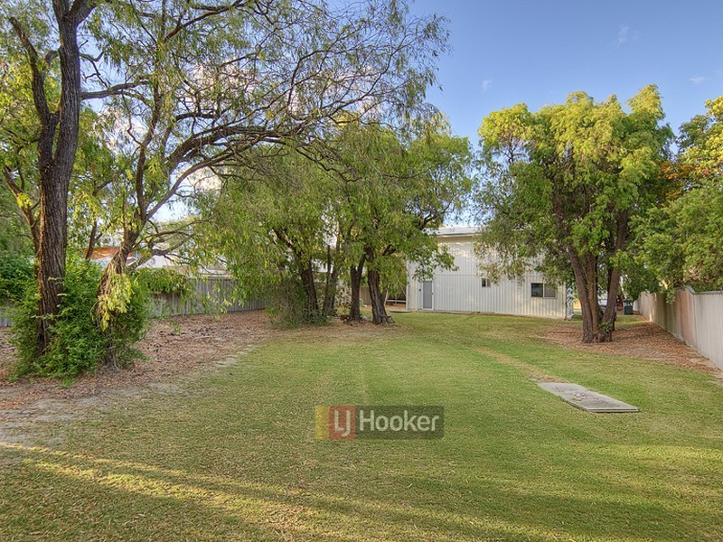 568 Geographe Bay Road, Abbey WA 6280