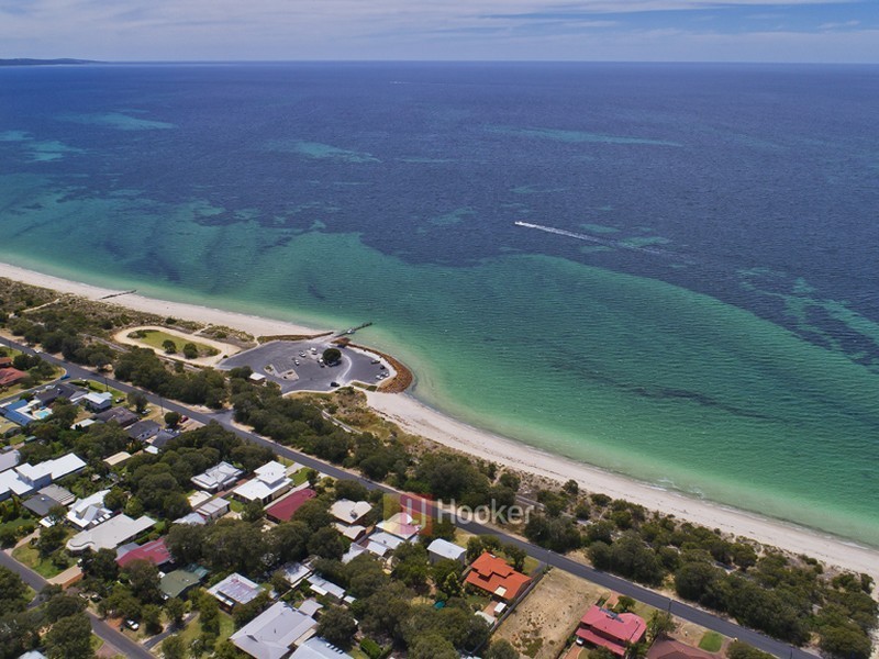 568 Geographe Bay Road, Abbey WA 6280